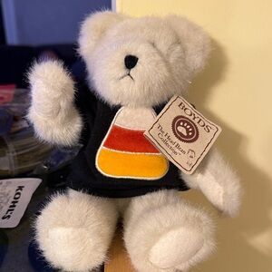 Boyds Bears Cream and Black Stuffed Animal